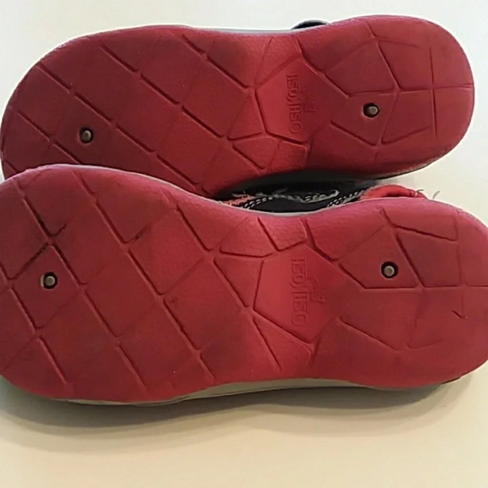 OshKosh b'gosh Navy and red size 12 motion b shoes